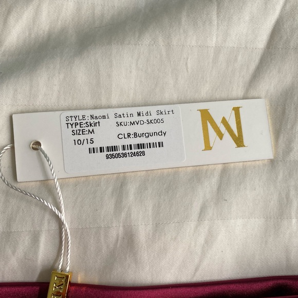 Brand new with tags Meshki Naomi Satin Skirt - Picture 3 of 3